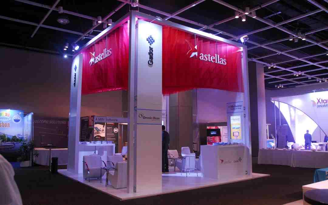 STAND ASTELLAS GADOR